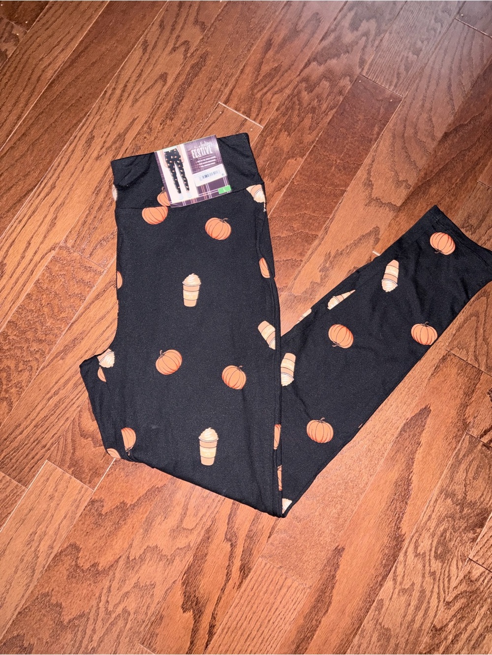 Women’s Black Pumpkin Print Leggings